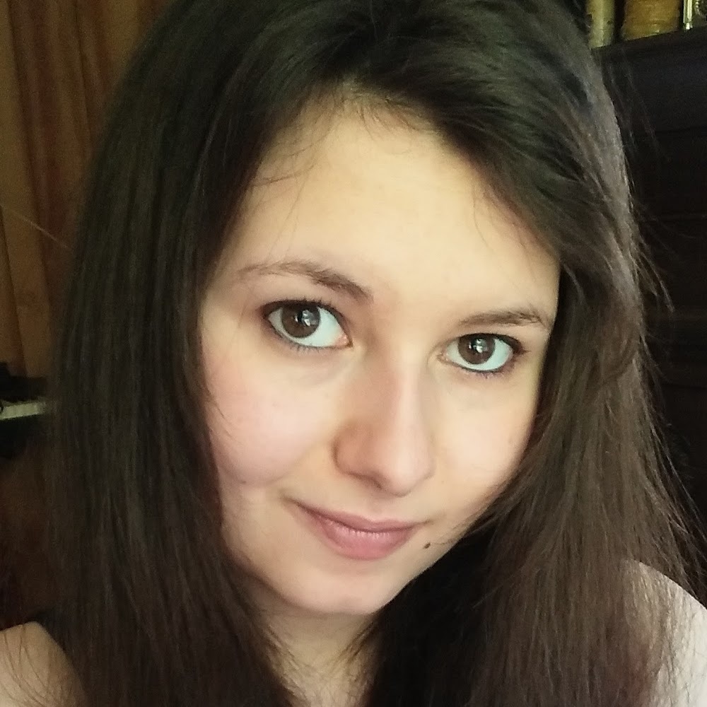 Meet your Posher, Cassie